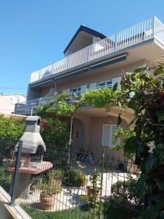 Apartmaji Mia, otok Murter - Murter - 9