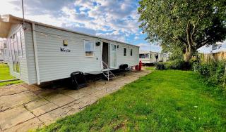 Pura Vida Caravan - Saint Osyth - 0