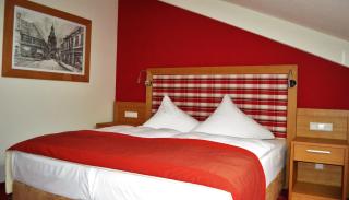 Hotel & Restaurant Waldcafe Hettstedt - Hettstedt - 6