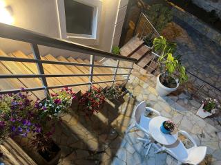 Amazing familiar apartments and rooms - Sarandë - 3