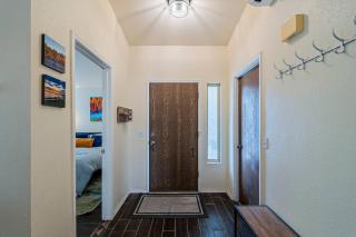 Comfy 2BD-2BA Casa Palmera, Near Park w Pools in Tucson, Low Summer Rates!! - Tucson - 2