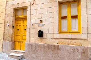 Spacious Townhouse with a Terrace overlooking Valletta's Grand Harbor - Senglea - 3