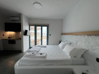 Thronos Suites - Ano Mera - 3