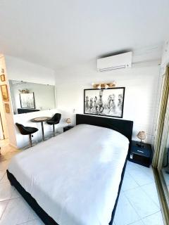 #T03 DUCAL MARINA BAIE DES ANGES avec Terrasse - 7