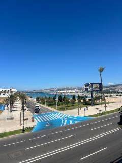 Appartement Haut Standing en face de la Marina et à 200m du port de Tanger - Appt 2 - Tangier - 4