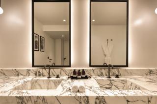 Domes Novos Santorini, Autograph Collection - 1