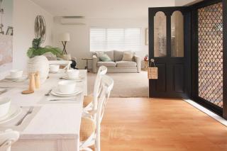 Salty Breeze Beach House - Orewa - 0