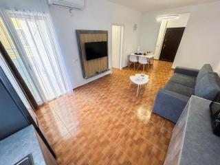 Sea view apartman Qerret - Golem - 1