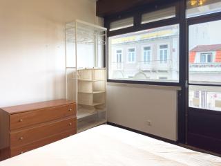 Double bed room in old town - Lissabon - 5