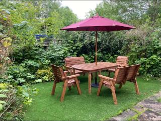 Lovely 2-bed Apartment in Knowle - 5