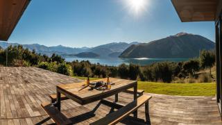 Aurum - Sleeps 6 - Stunning Lake Views - Wanaka - 2