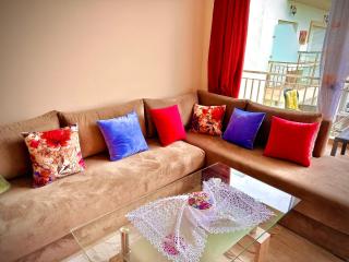 Appartement lumineux vue sur piscine, 4 min de la Plage - Bouznika - 2