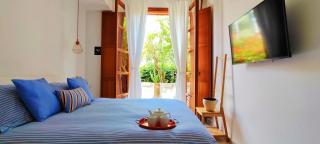 Panoramic Villa 200m from the Sea with Heated Pool & Whirpool - 5