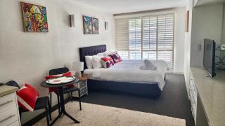 On Hastings Street Studio - Noosa Heads - 9