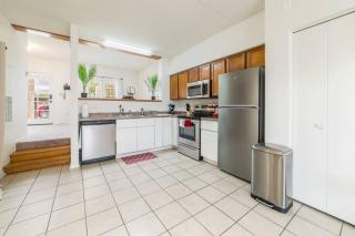 Bright Eastside 2BD 2BA Retreat w Pool and Parking - Tucson - 4