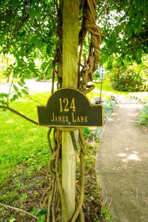 Beautiful Parkside Suite - 7