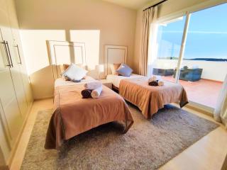 Luxury Penthouse Alcazaba Lagoon 622 EHHouse - Estepona - 2