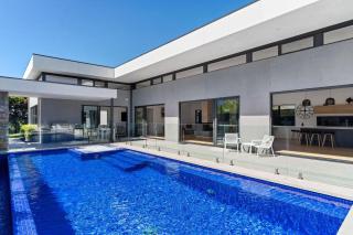 Pearse Retreat - Extraordinary Luxury Living - Blairgowrie - 0