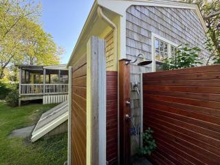 Charming Cottage - 7