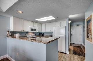Oceanfront 2 bedroom Condo on Cam 2nd Floor - Myrtle Beach - 2