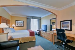 Holiday Inn Express Hotel & Suites Charlottetown by IHG - 4