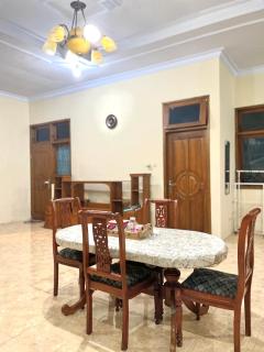 HARMONI GUEST HOUSE tumpak sewu - 1