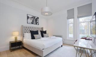 Maisonette Knightsbridge 3 Bedroom LUX APT - London - 2