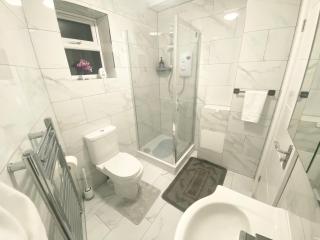 London Studio - Chingford - 6