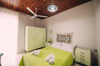 Captain's Spacious House Near The Beach - Happy Rentals - Katakolon - 3