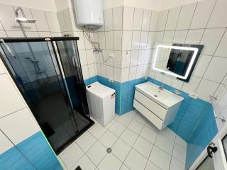Seaside Apartment Golem - 2