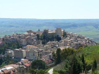 Grande Casa vacanze borgo Salemi - Salemi - 5