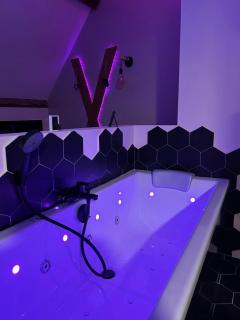 Love Room 'Secret des Combles' Vosges - Plombières-les-Bains - 9