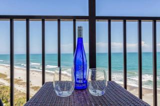 Pristine Oceanfront King Suite Best Layout in Bldg 806 - Myrtle Beach - 3