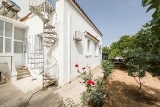Bright & Cozy House near Beach - Athens - 8