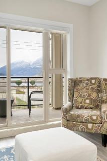 Lakefront Lux 2BR Symphony Of Comfort Style For 12 - Harrison Hot Springs - 2
