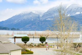 Lakefront Lux 2BR Symphony Of Comfort Style For 12 - Harrison Hot Springs - 6