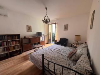 Vicolo Minzoni - Como - 5