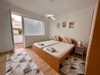 R&D Central Apartment - 3