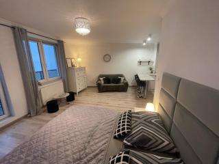 Sweet Apartment-Free Parking-Pościel Hotelowa - 2