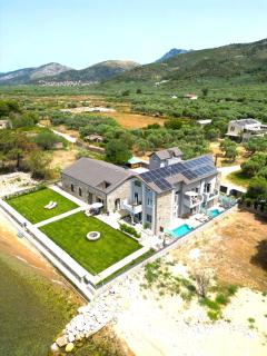Olive & Sea Luxury Suites - Skala Sotiros - 8