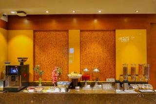 Golden Sarovar Portico - 9