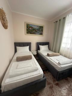 Old Del Mar - Vlorë - 7