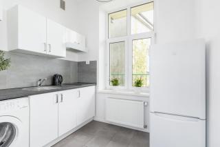 1-Bedroom Apartment with Balcony - Długa 65 - 3