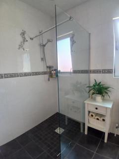 Tinnock B&B - DʼLoughtane Cross Roads - 2