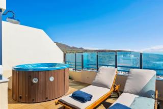 La Mar Loft Apartment with Hot Tub - Puertito de Güímar - 4