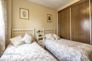 3 Bed Beach Apartment with views Isla Canela - 1