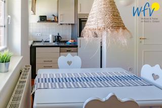 Ferienhaus am Gutspark Drankse Ferienwohnung Sonnenrose - Dranske - 8
