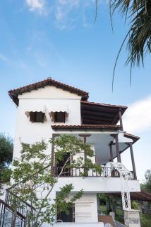 Beautiful House - Mola Kalyva - 2