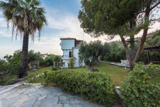Beautiful House - Mola Kalyva - 0