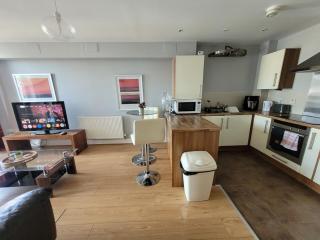 Lesley Court- A lovely Spacious 2 bedroom apartment by Catchpole Stays - Chelmsford - 6